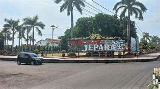 Jepara Dekat Dengan